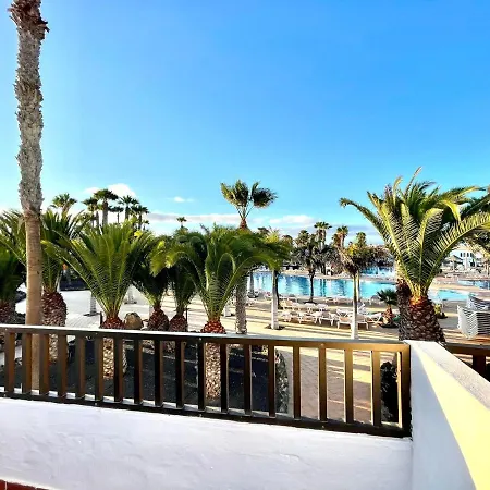 Apartamento Con Wifi, Vista A La Piscina, Cerca Playa En Corralejo Appartement *