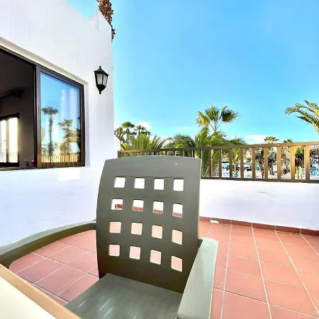 Apartamento Con Wifi, Vista A La Piscina, Cerca Playa En Corralejo Corralejo