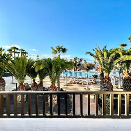 Apartamento Con Wifi, Vista A La Piscina, Cerca Playa En Corralejo *