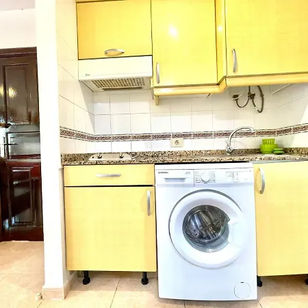Apartamento Con Wifi, Vista A La Piscina, Cerca Playa En Corralejo Apartment *