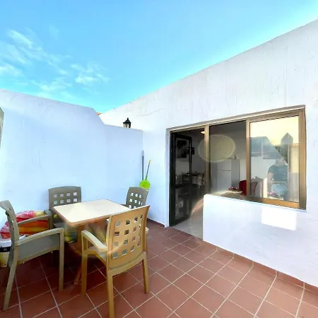 Apartamento Con Wifi, Vista A La Piscina, Cerca Playa En Corralejo *