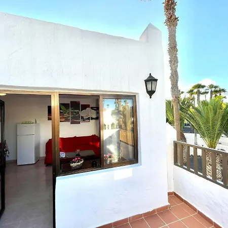 Apartamento Con Wifi, Vista A La Piscina, Cerca Playa En Corralejo Corralejo
